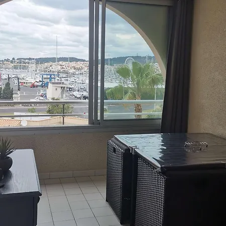 Apartmán T2 Climatise Proche Avec Piscine Et Parking - Fr-1-607-152 Agde